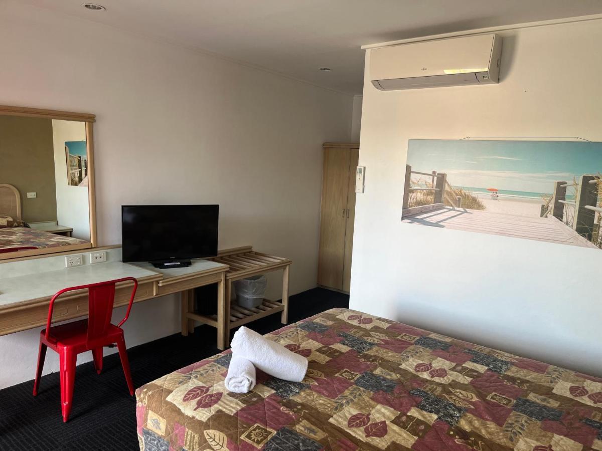 Chelsea Motor Inn Coffs Harbour Zewnętrze zdjęcie