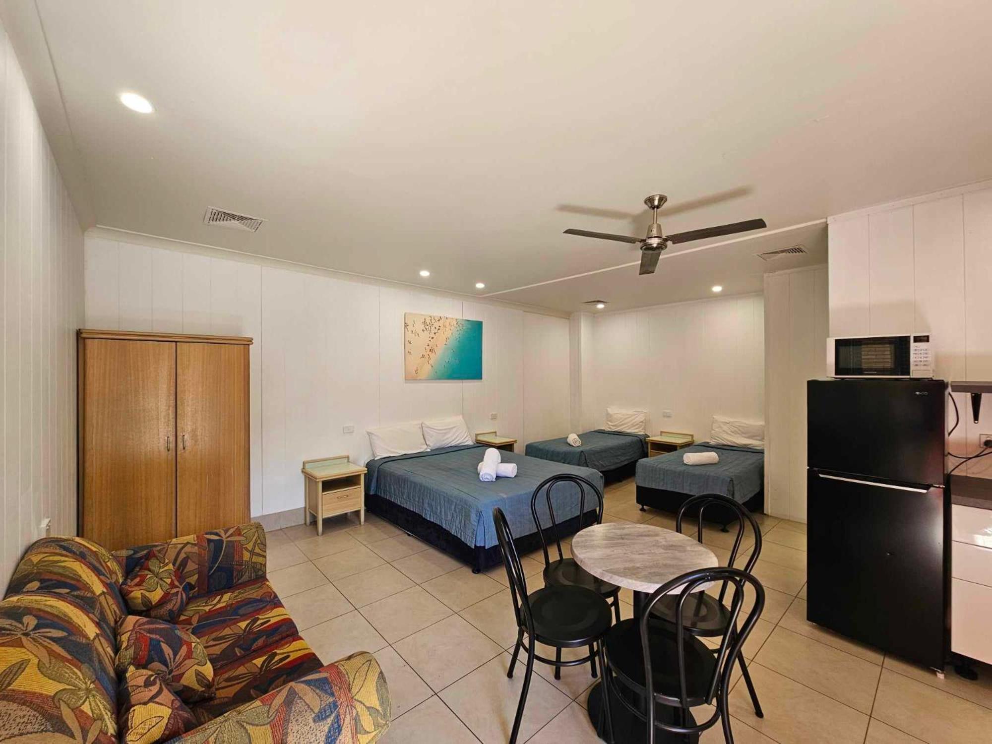 Chelsea Motor Inn Coffs Harbour Zewnętrze zdjęcie